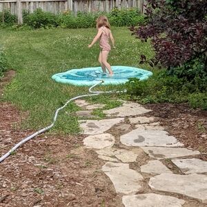 Kids Rare Minnidip Leaf Sprinkler Splash Pad, Tropical Palm Leaf